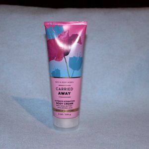 **CLOSET ON HOLD**BATH AND BODY WORKS Carried Away Body Cream
